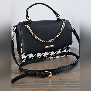 Anne Klein Black and White Houndstooth Bag with Gold Chain